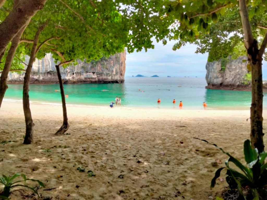 ทัวร์เกาะห้องจากเกาะยาว